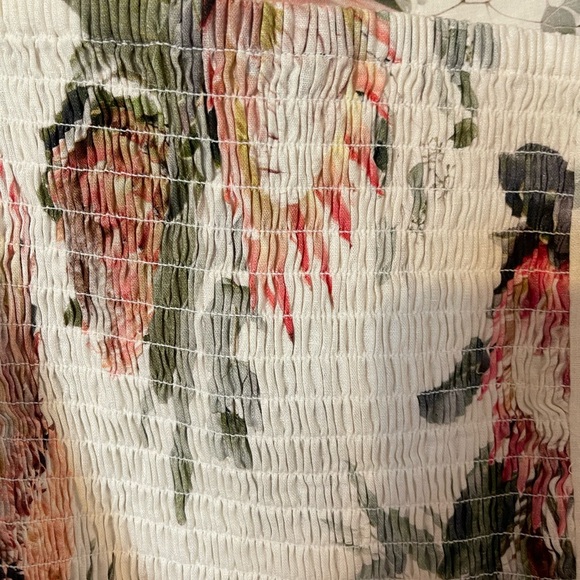 Express white floral off the shoulder top - Picture 4 of 5